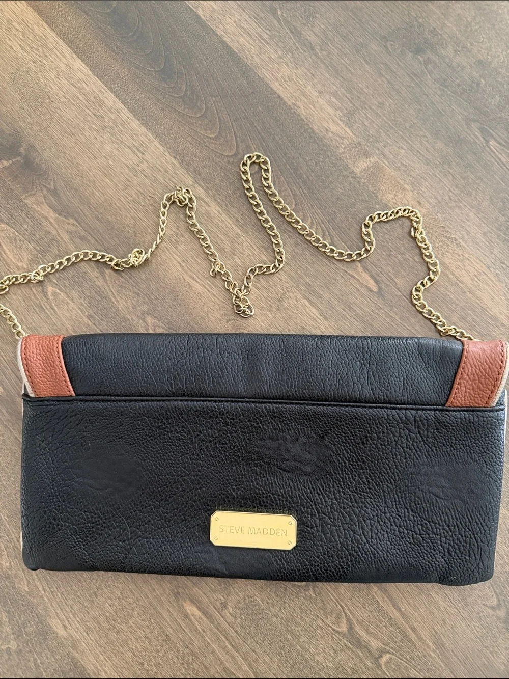 VTG Steve Madden Black, White & Brown Envelope Chain Clutch